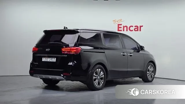 Kia The New Carnival id 3608338 из Кореи 12