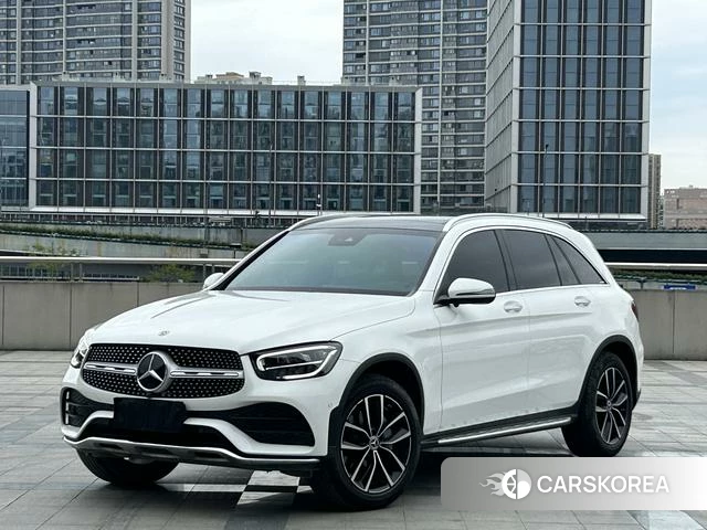 Mercedes-Benz GLC 2021 Белый из Китая, фото 4