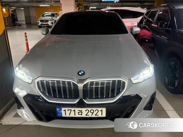BMW 5 Series (G60) id 4576984 из Кореи 12
