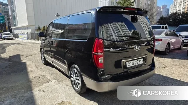 Hyundai The New Grand Starex id 3588649 из Кореи 10