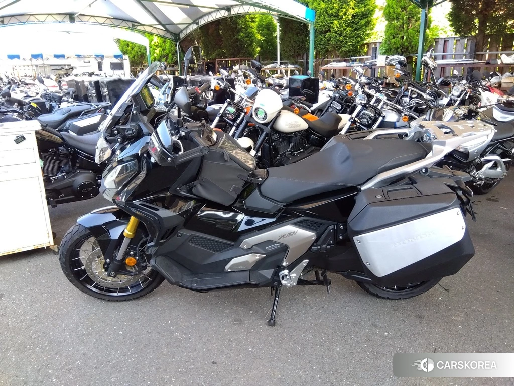 Проданный Honda X-ADV 750 2021 из Японии