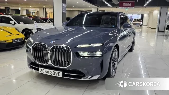 BMW 7 Series (G70) id 3751588 из Кореи 12