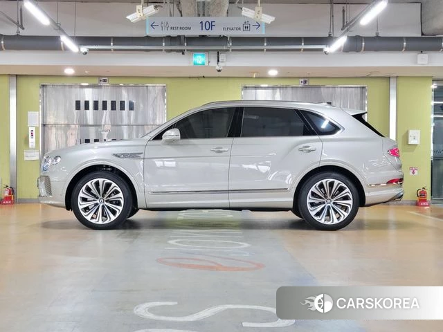 Bentley Bentayga id 4546713 из Кореи 12