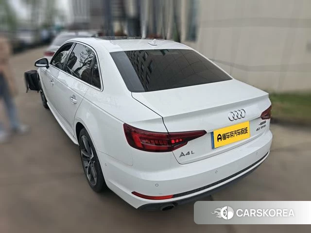 Audi A4L 2019 Белый из Китая, фото 2