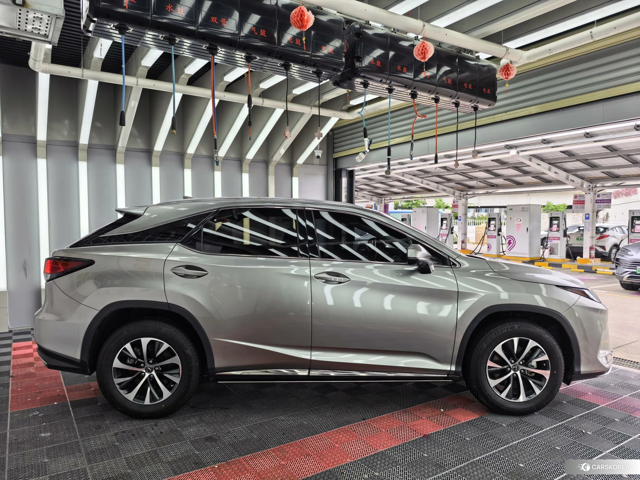 Lexus RX 2020 Серебристо-серый из Китая, фото 2