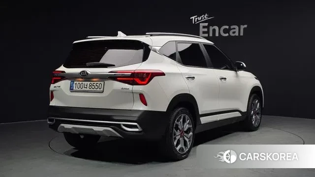 Kia Seltos id 3660957 из Кореи 12