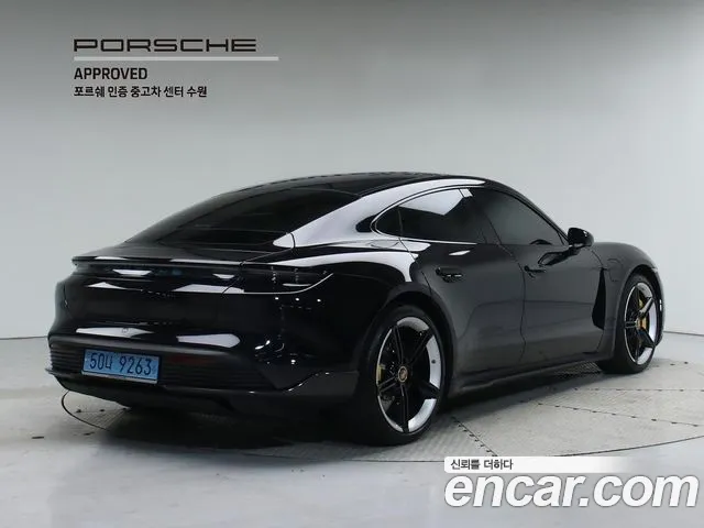 Porsche Taycan id 2334405 из Кореи 12