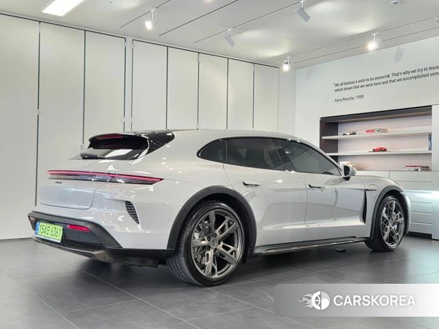 Porsche Taycan 2025 Серебряный из Кореи, фото 4