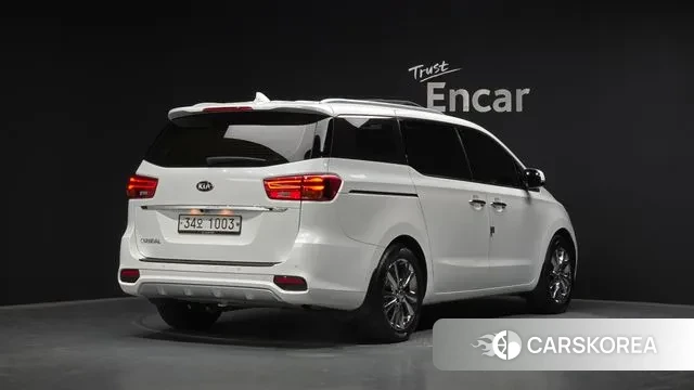 Kia The New Carnival id 3723413 из Кореи 12