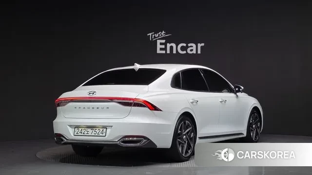 Hyundai The New Grandeur IG id 3038830 из Кореи 12