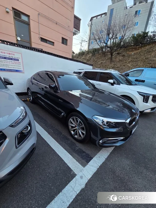 BMW 5 Series (G30) 2019 Черный из Кореи, фото 2
