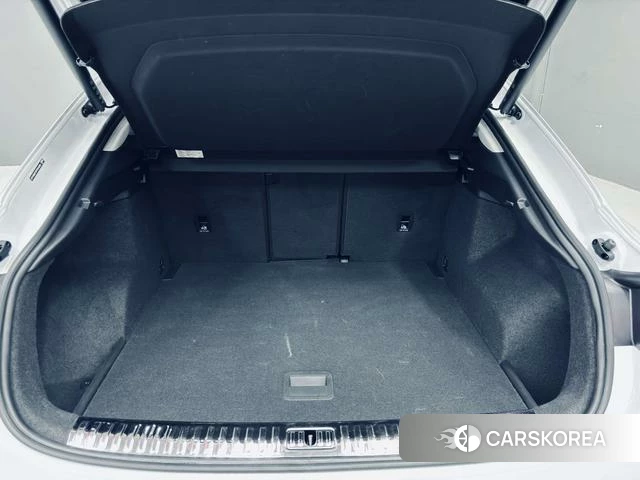 Audi Q3 Sportback id 4261714 из Китая 12