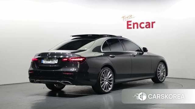 Mercedes-Benz E-Class W213 id 4481220 из Кореи 12