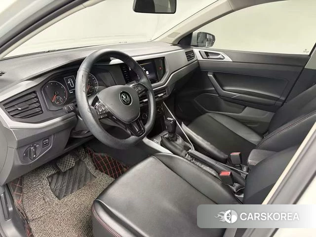 Volkswagen Polo id 4218759 из Китая 7