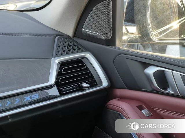 BMW X5 id 4256799 из Китая 9