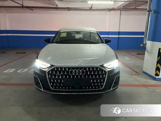 Audi A8 id 4258279 из Китая 7