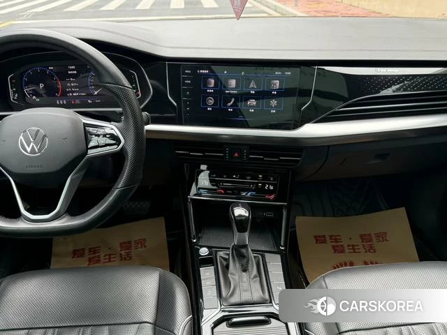 Volkswagen Passat id 4374564 из Китая 12