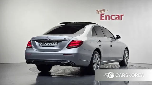 Mercedes-Benz E-Class W213 id 3302619 из Кореи 12