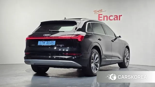 Audi e-Tron id 3561566 из Кореи 12