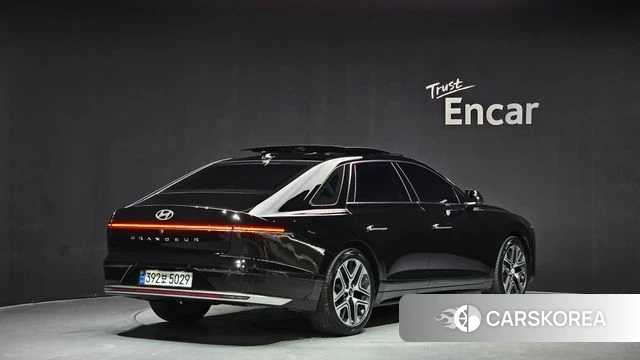 Hyundai Grandeur (GN7) id 4360908 из Кореи 12