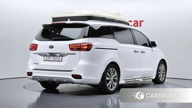 Kia The New Carnival id 4672391 из Кореи 12