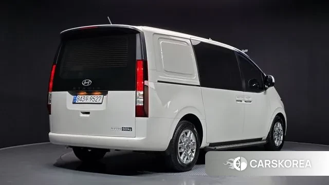 Hyundai Staria id 3231013 из Кореи 12