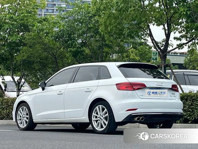 Audi A3 id 4236297 из Китая 12