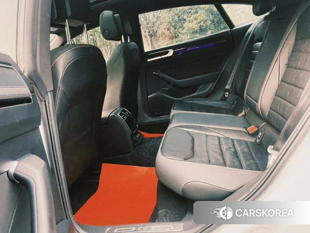 Volkswagen CC 2023 Белый из Китая, фото 3