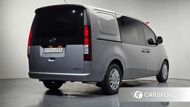Hyundai Staria id 4636437 из Кореи 12