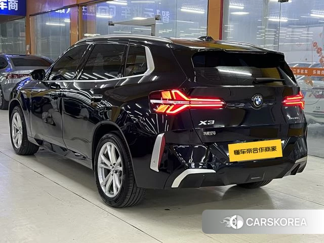 BMW X3 2025 Черный из Китая, фото 2