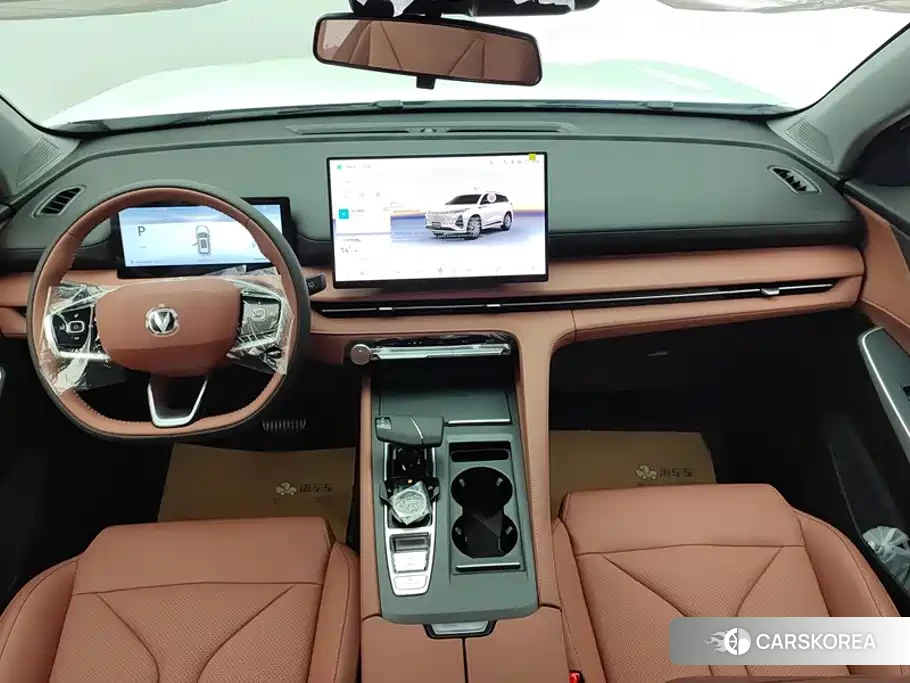 Chang'an Changan CS75PLUS id 4576311 из Китая 8