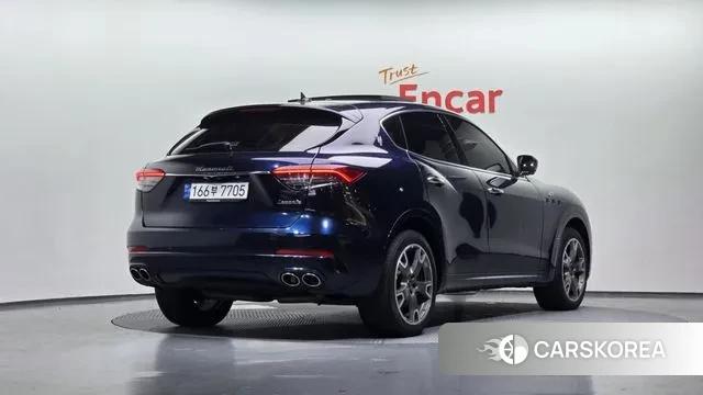 Maserati Levante id 3690380 из Кореи 12