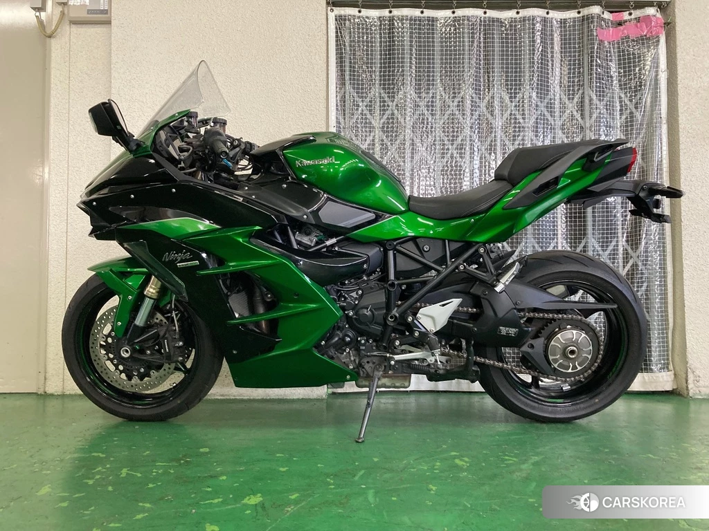 Проданный Kawasaki NINJA H2 SX SE 2020 из Японии, фото 2