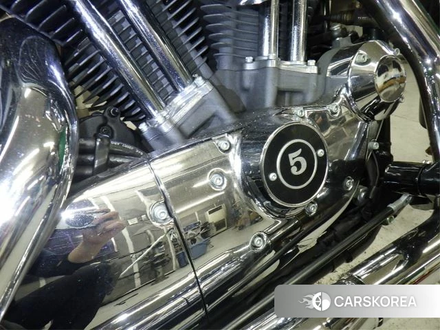 Engine photo