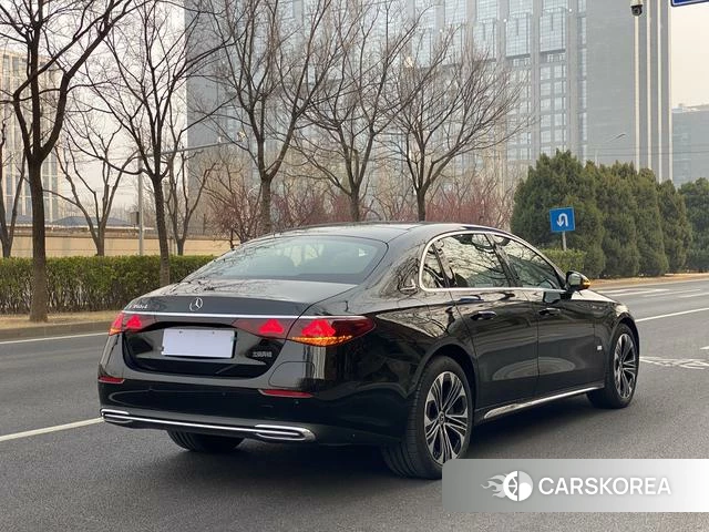 Mercedes-Benz E-class PHEV id 4265028 из Китая 12