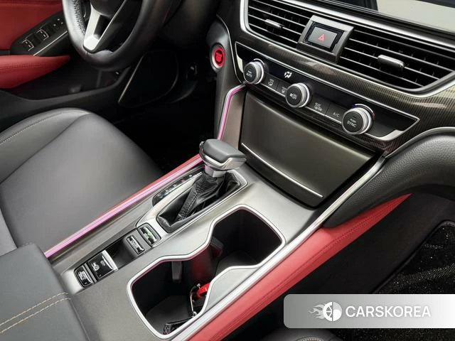 Honda Accord id 4214033 из Китая 8
