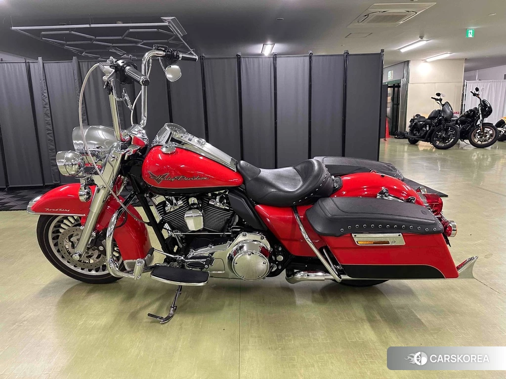 Проданный Harley-Davidson Road King FLHR1740 2010 из Японии, фото 2