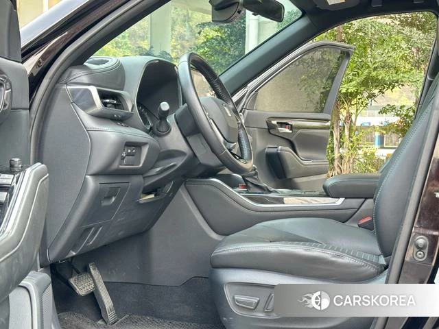 Toyota Crown Lufang id 4260673 из Китая 10