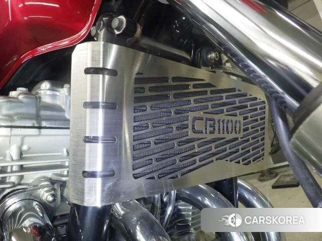 Engine photo
