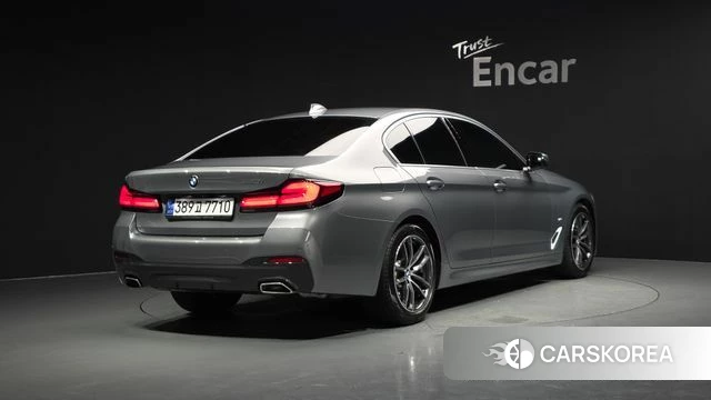 BMW 5 Series (G30) id 4618595 из Кореи 12
