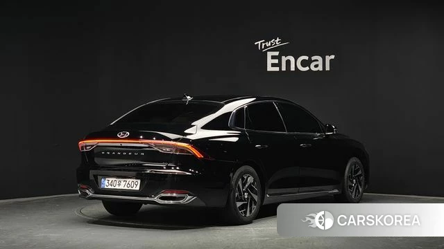 Hyundai The New Grandeur IG Hybrid id 3842202 из Кореи 12