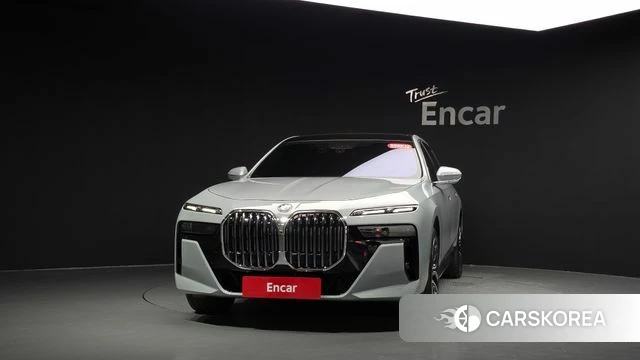 BMW 7 Series (G70) id 4691115 из Кореи 12