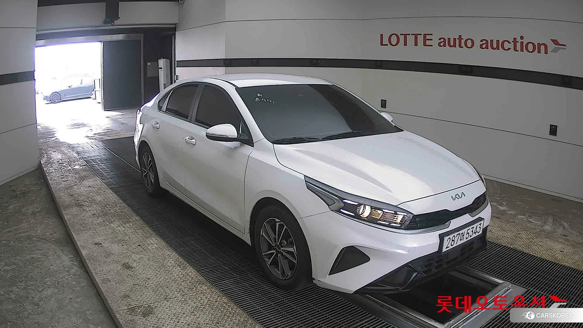 Kia K3 id 3888381 из Кореи 12