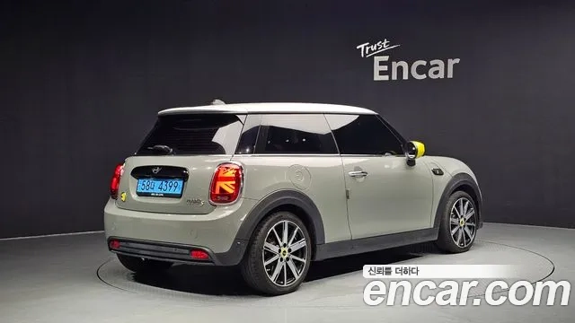 Mini Cooper Electric id 2935465 из Кореи 12