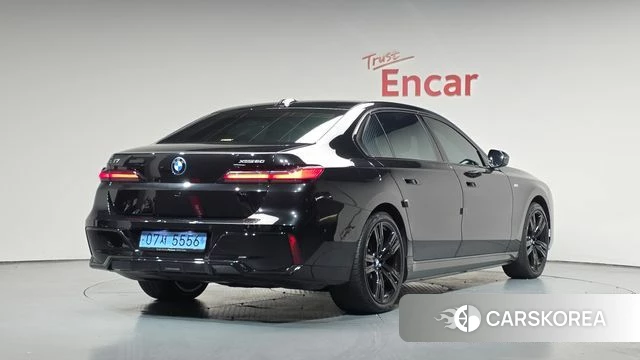 BMW i7 (G70) id 4548982 из Кореи 12