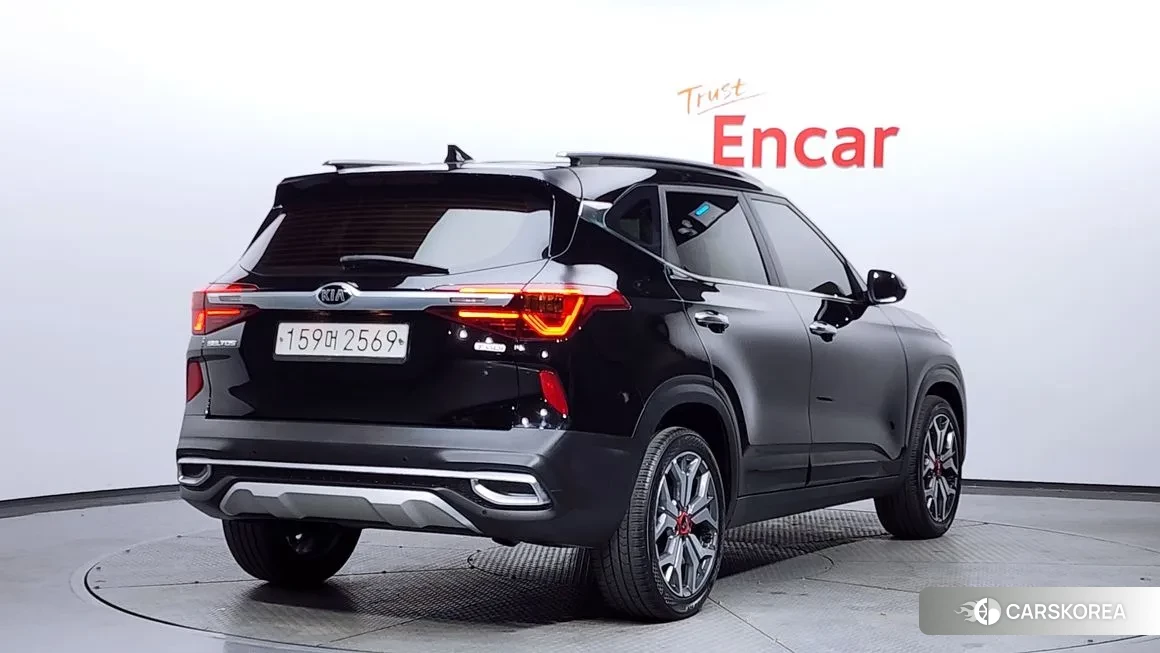 Kia Seltos id 2149738 из Кореи 12