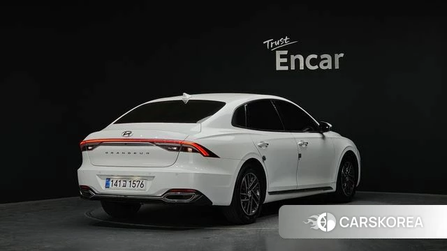 Hyundai The New Grandeur IG id 4187113 из Кореи 12