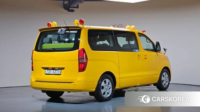 Hyundai The New Grand Starex id 4188381 из Кореи 12