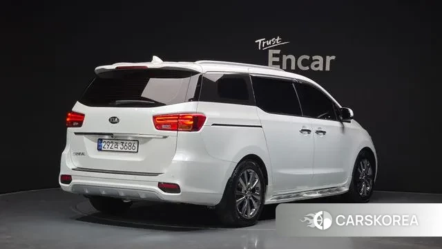Kia The New Carnival id 3789750 из Кореи 12