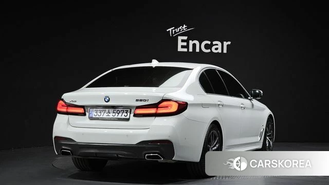 BMW 5 Series (G30) id 3892942 из Кореи 12